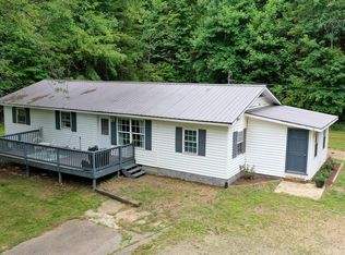 147 Lance Cove Rd, Hayesville, NC 28904