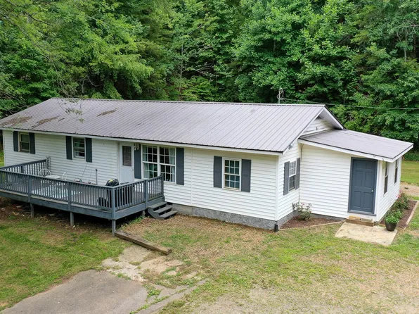 147 Lance Cove Road, Hayesville, NC 28904