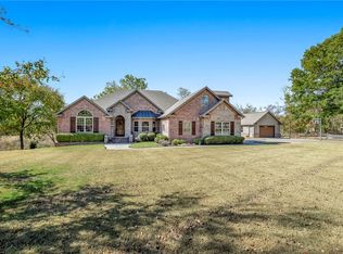 305 Peach Orchard Rd, Bentonville, AR 72712