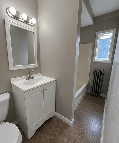 12 Devens St #2 — Photo 5