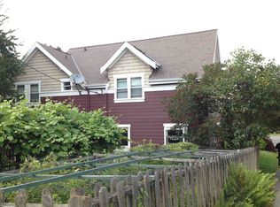 2231 NE 82nd St, Seattle, WA 98115