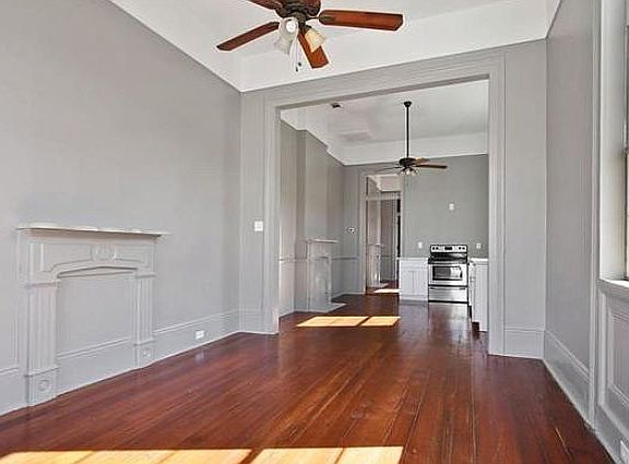 3rd image of 1317 Spain St