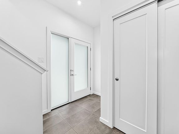 4th image of 5 Rondeau Dr #62