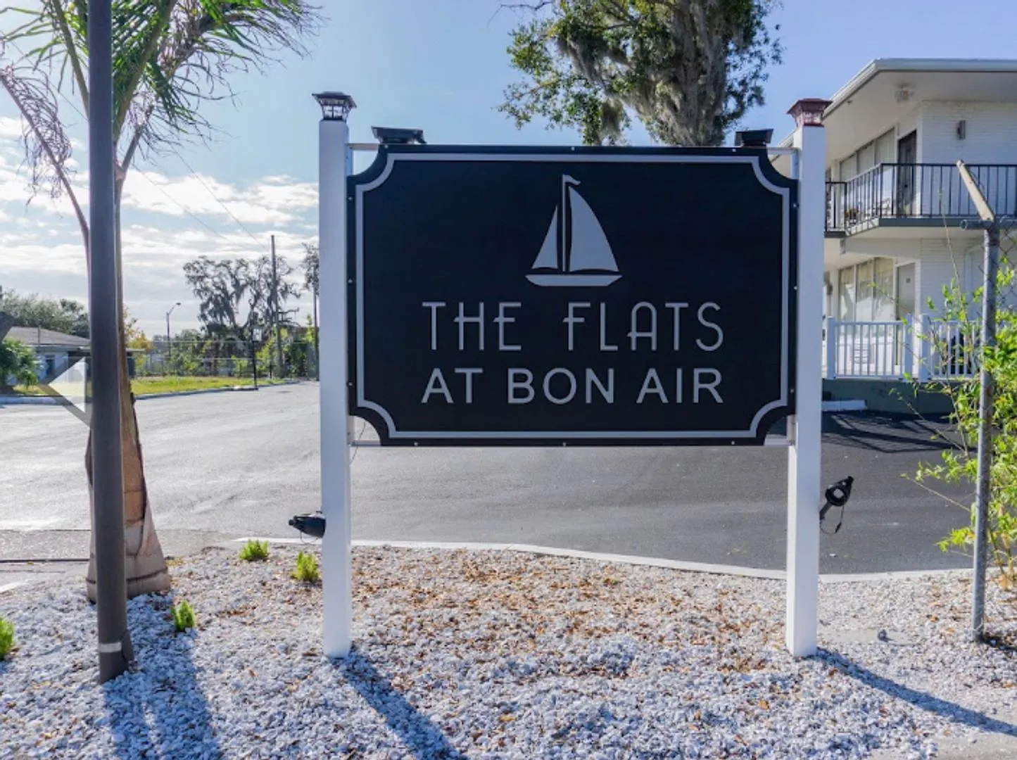 The Flats at Bon Air — Photo 2