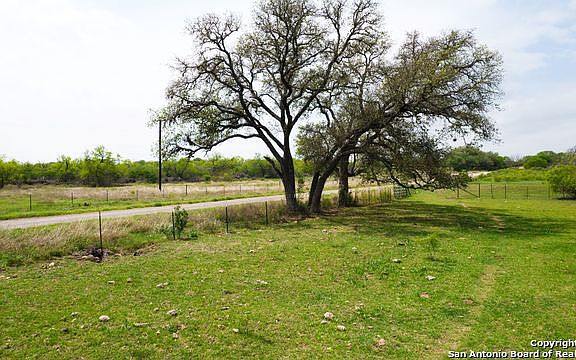 County Road 651, Devine, TX 78016 | MLS #1662686 | Zillow