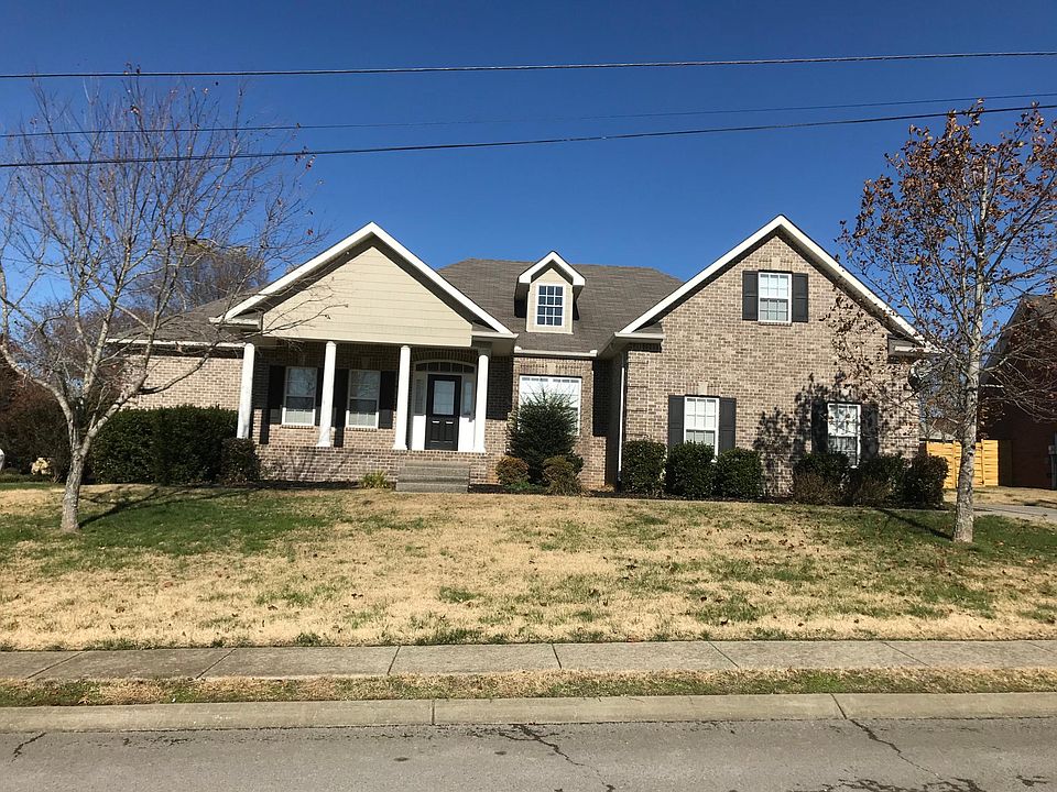 1st image of 2122 Parliament Dr