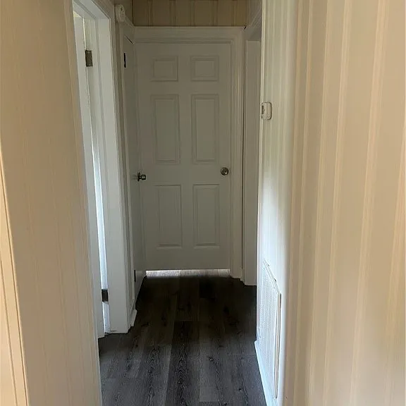 1409 Surry Ave — Photo 10