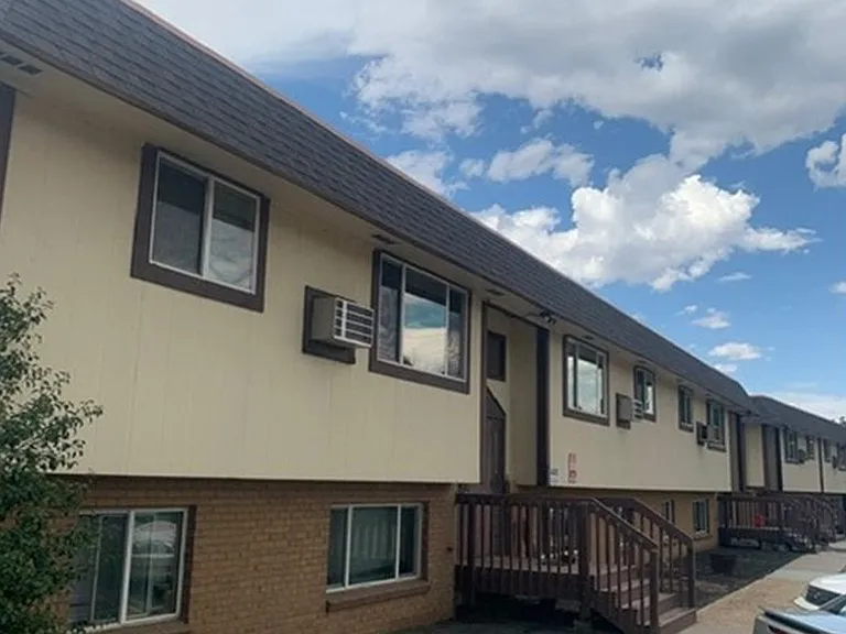 4401-4411 N Everett Dr #4401 — Photo 5