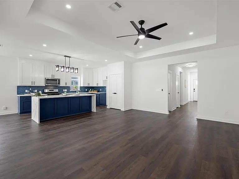 7440 Avenue E — Photo 17