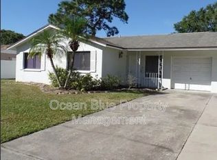9264 91st St, Seminole, FL 33777