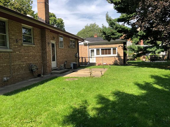 2nd image of 7849 Keeler Ave
