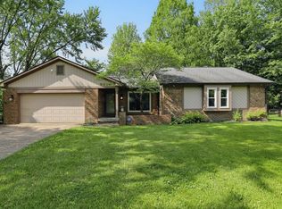 8218 San Carlos Ct, Indianapolis, IN 46256