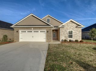2342 Haystack Cir, Piney Flats, TN 37686