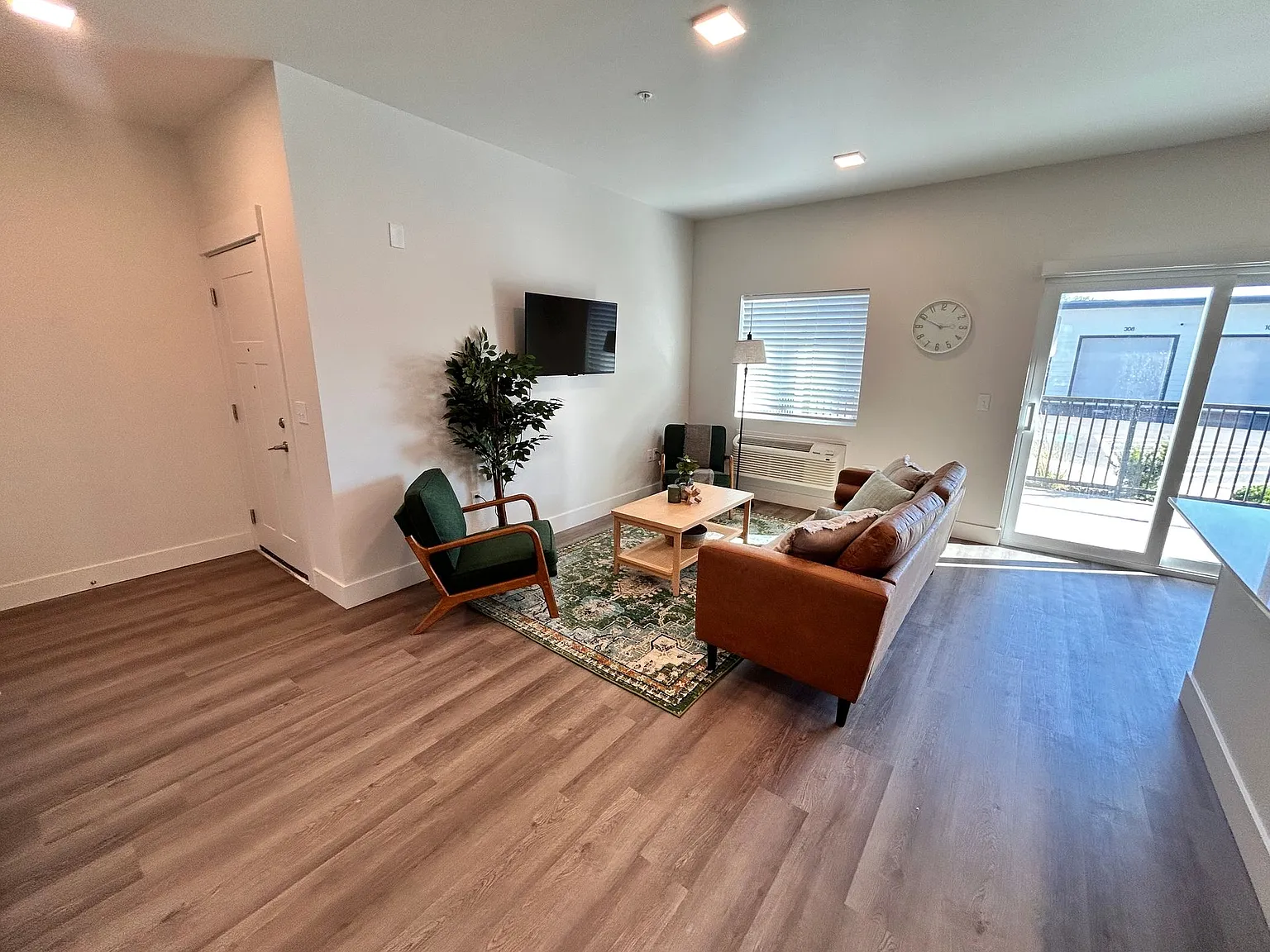 Fairways Apartments — Photo 2