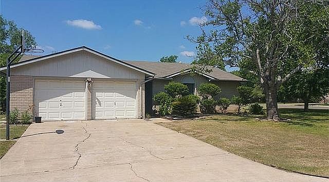 1st image of 1604 Wild Flower Dr