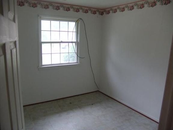 5th image of 429 Malibu Dr