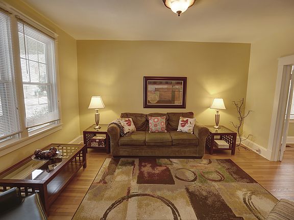 5th image of 2731 Garland Ave