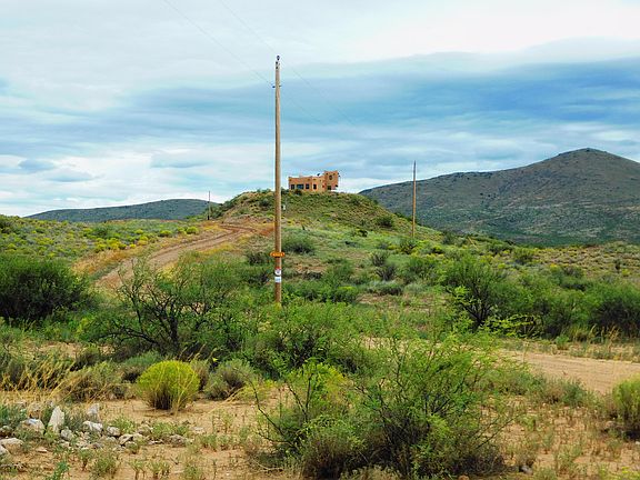 5th image of 27155 W Bonita Klondyke Rd