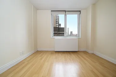 Rented by Avi Nash Associates