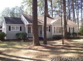 104 Pinewood Rd, Greenville, NC 27858