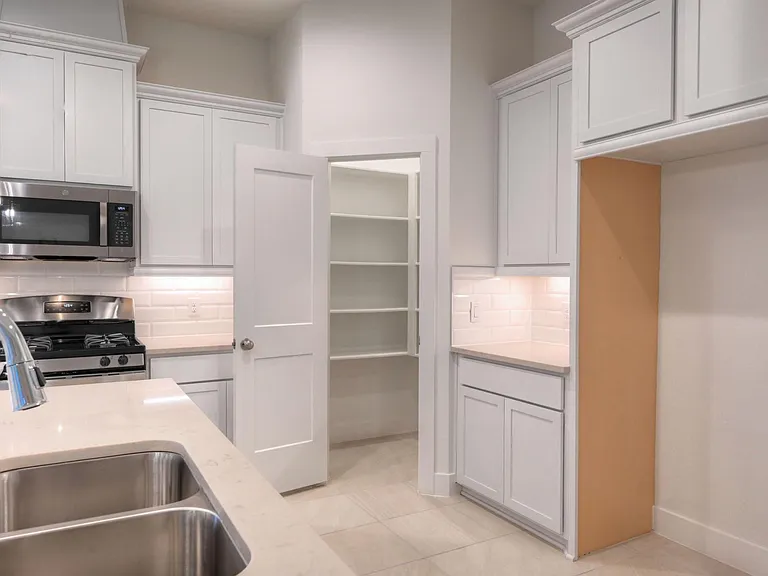 1535 Crystal Stream Dr — Photo 10