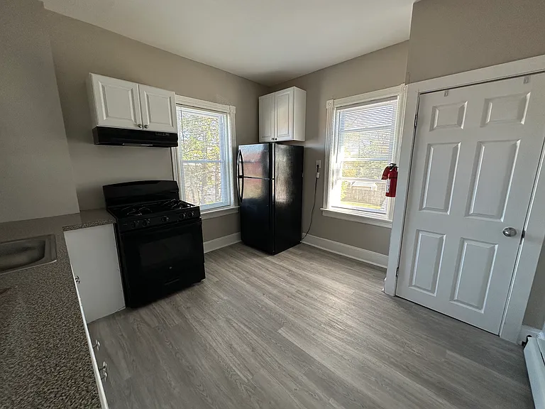 252 Parkway Ave #2 — Photo 19
