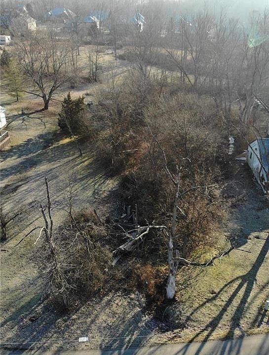 1st image of 2194 Van Oss Dr