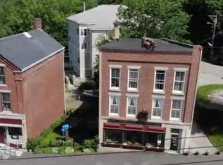 882 Main St, Waldoboro, ME 04572