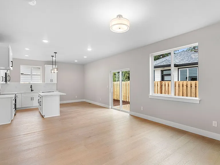 6341 SE 85th Ave #A — Photo 9