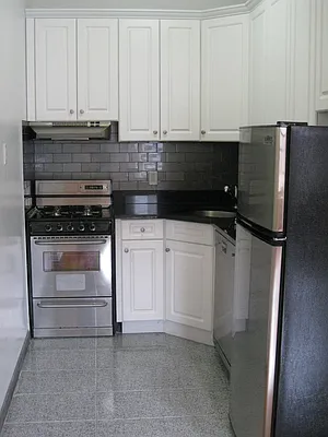 Rented by America Mecca Realty LLC | media 25