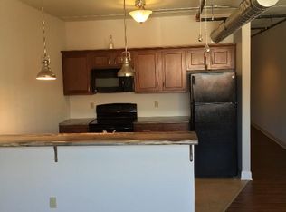 422 Shrewsbury St, Charleston, WV 25301