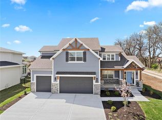18452 Windsor St, Overland Park, KS 66085