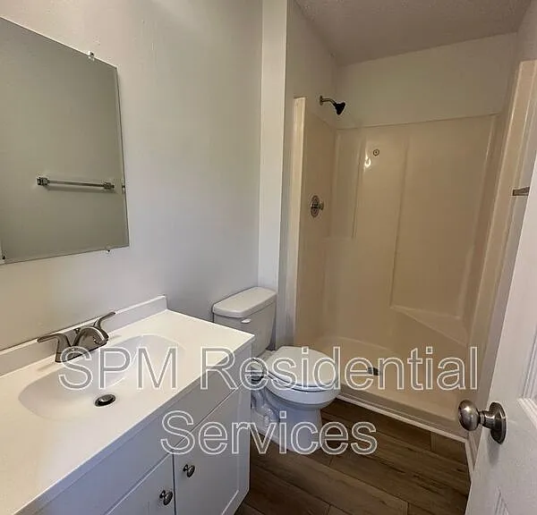 581 Parkway Blvd — Photo 10
