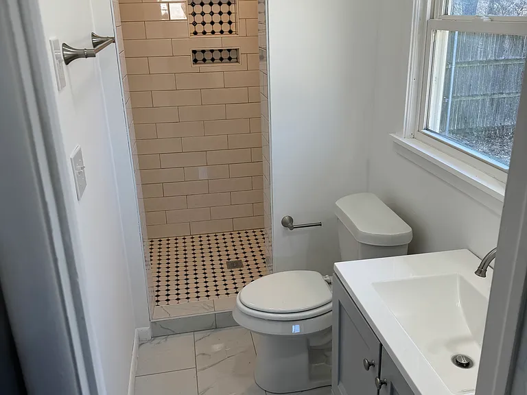 5222 S Marion Ave — Photo 18