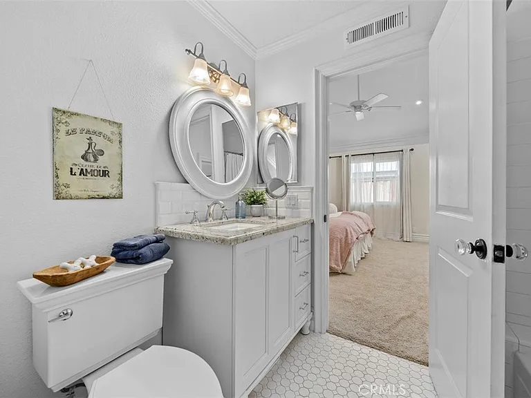 24662 Jeremiah Dr — Photo 28