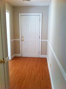 1st image of 105 Woodglen Ct