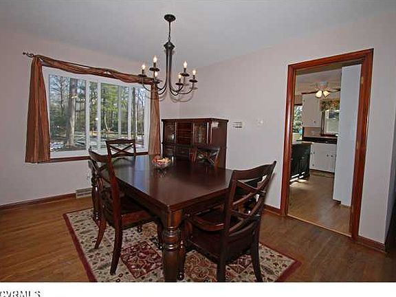 4th image of 800 Stiles Ct