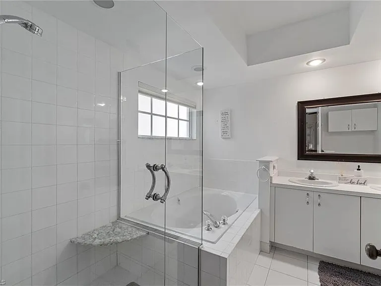 102 Tuscana Ct #901 — Photo 11