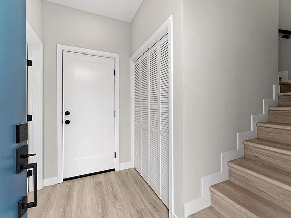 2nd image of 350 Imperial Beach Blvd