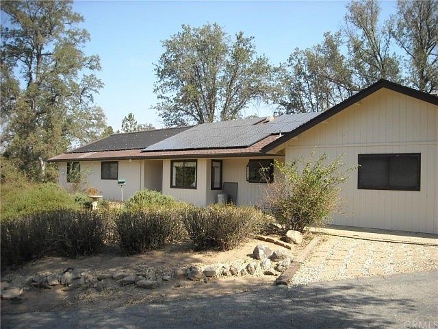 1st image of 46037 Murray Hill Dr