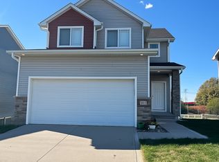 1612 Bennetts Way NW, Altoona, IA 50009