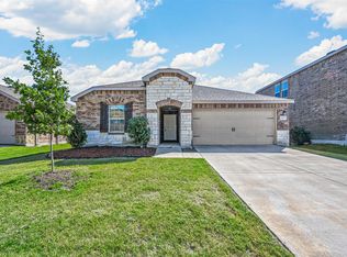 2206 Heaton St, Forney, TX 75126