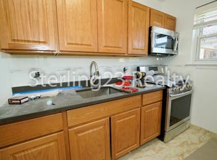 2029 23rd St APT 1, Astoria, NY 11105