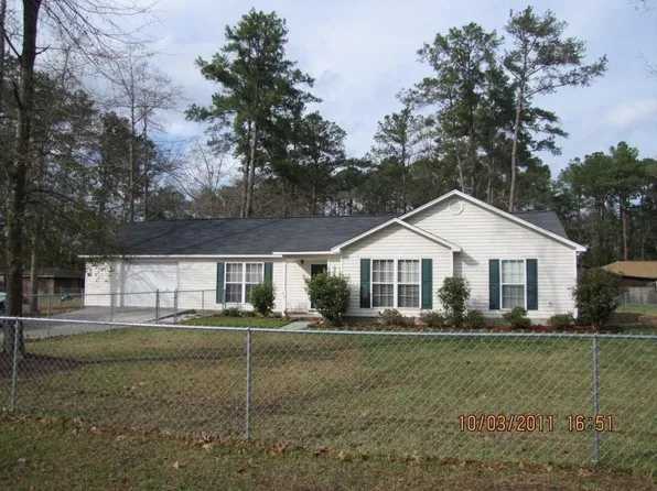 410 Constance St, Walterboro, SC 29488