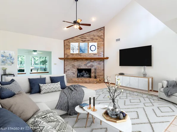 111 Baywind Dr, Niceville, FL 32578