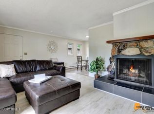 5124 Lionheart Dr, Anchorage, AK 99508