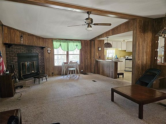 3rd image of 6246 E MCMULLEN ROAD
