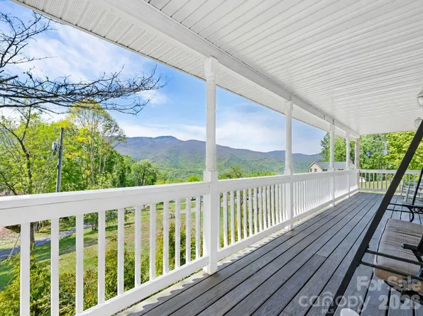 831 Red Bank Rd, Waynesville, NC 28786