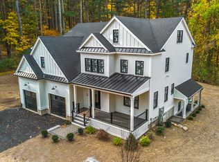 236 Fairhaven Rd, Concord, MA 01742