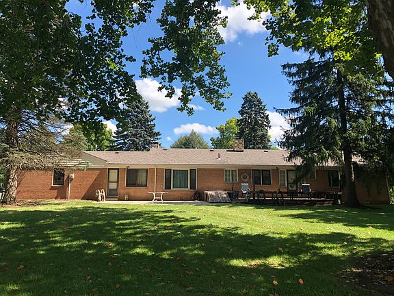 4th image of 461 Glenview Ct